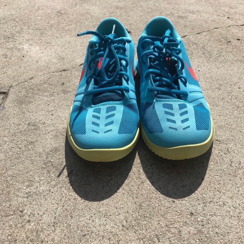 Kobe Bryant Nike shoes 7y - Picture 2 of 6